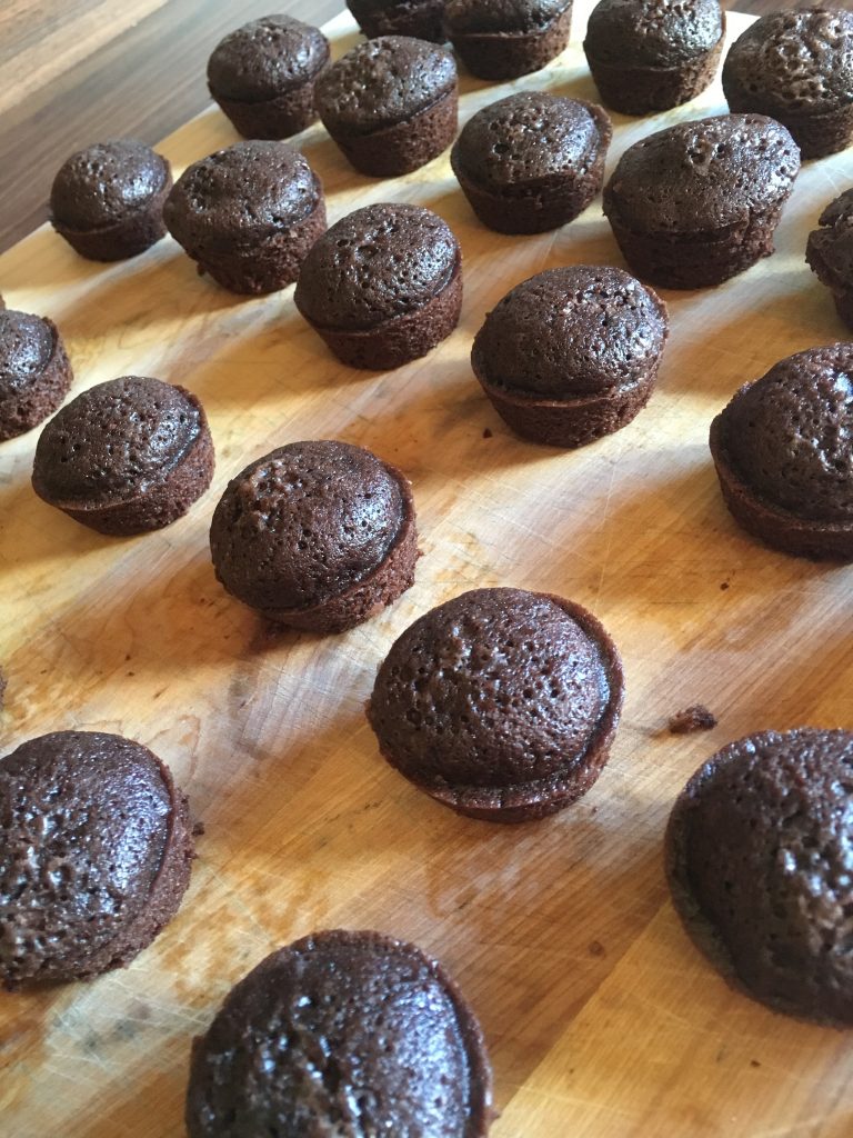 Quick and Easy Pumpkin Patch Brownie Bites